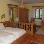 Мини-отель Hirschenhof Грац