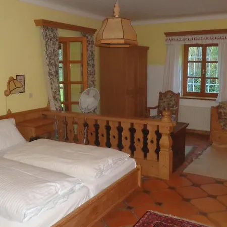 אורחן Hirschenhof גראץ